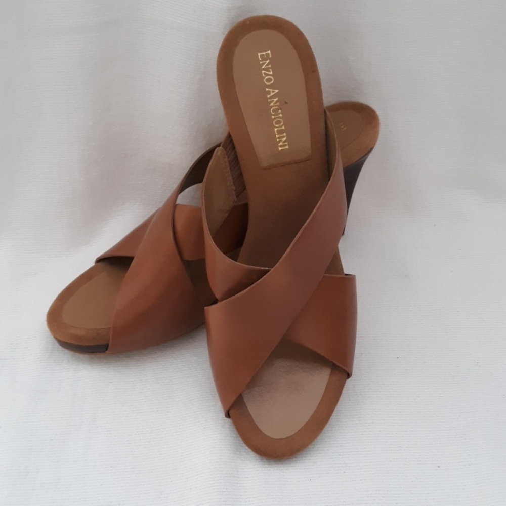 ENZO ANGIOLINI HEELS